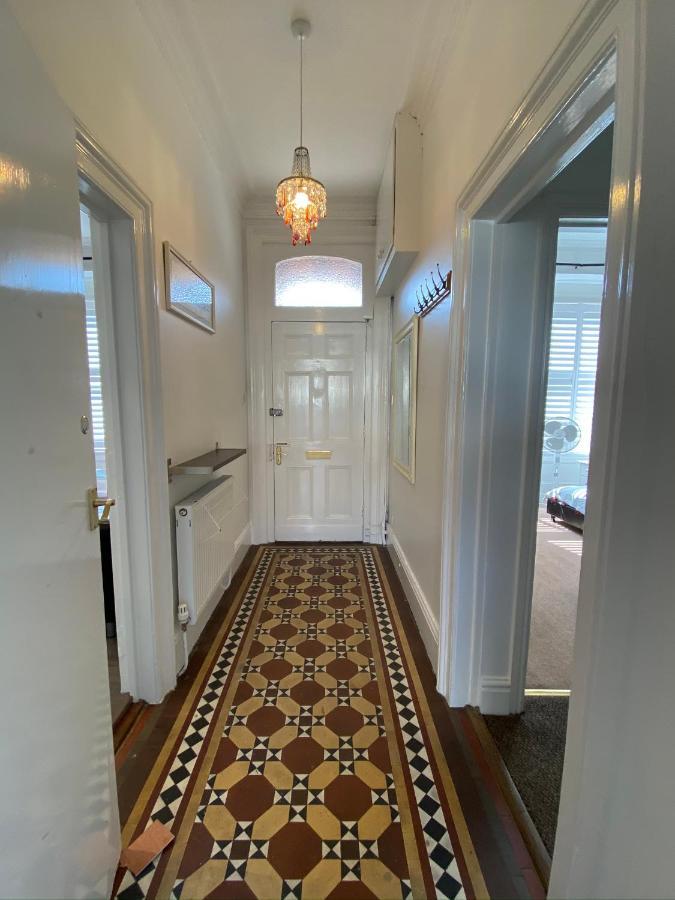 York City Center Apartments With Free Private Parking エクステリア 写真