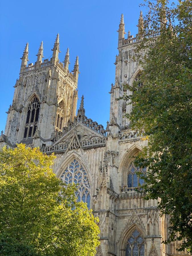 York City Center Apartments With Free Private Parking エクステリア 写真